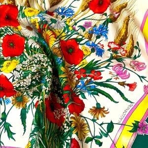 Gucci silk V.Accornero scarf